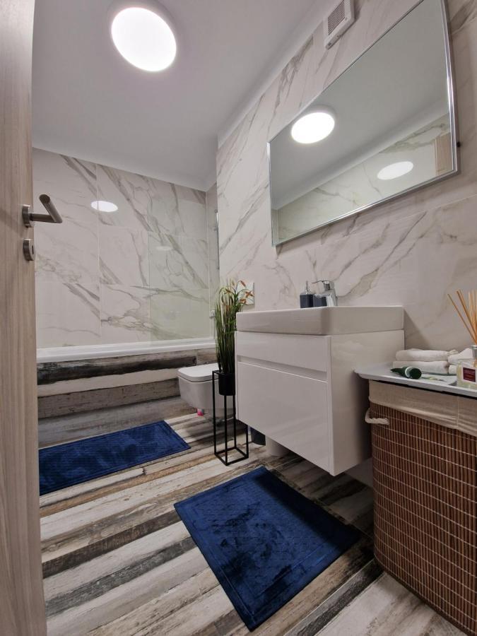 M&A Apartment Brasov Luaran gambar