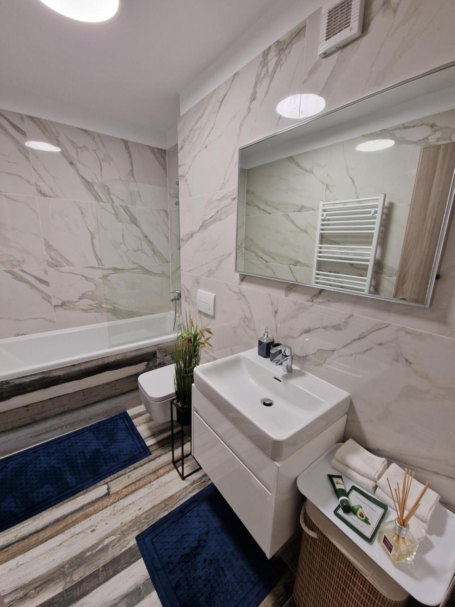 M&A Apartment Brasov Bilik gambar